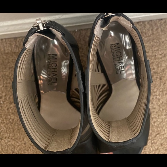 Michael Kors Bootie - Picture 4 of 5